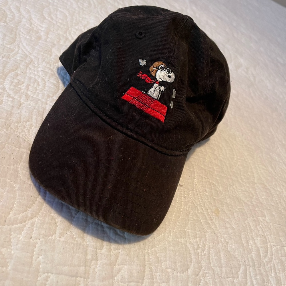 Snoopy hat